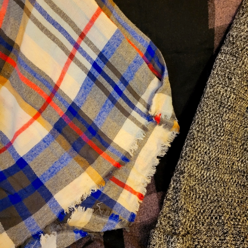 Bundle of wool capes (3)